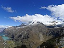 Nevado Pisco nad jezery Llanganuco