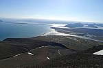 Delta řeky Berzeliuselvy z vrcholu Kolfjellet