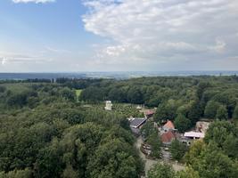 Pod rozhlednou