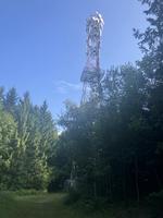 Telekomunikační věž na vrchu Varta