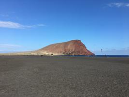 Montaña Roja z La Tejita