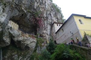 Santa Cueva